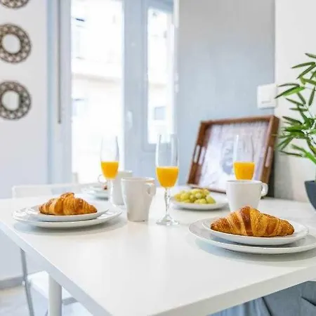 Apartamento En Primera Linea De Playa * Fuengirola